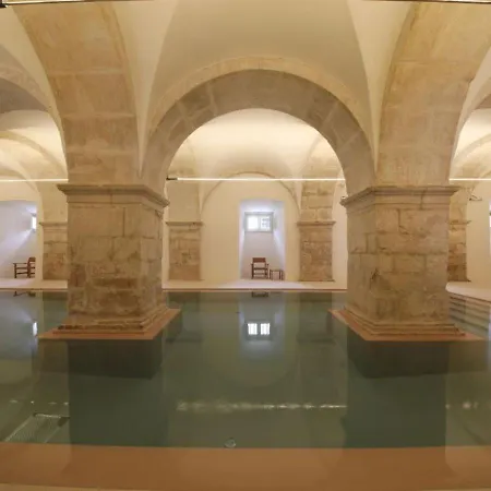 Montebelo Mosteiro De Historic Otel Alcobaça