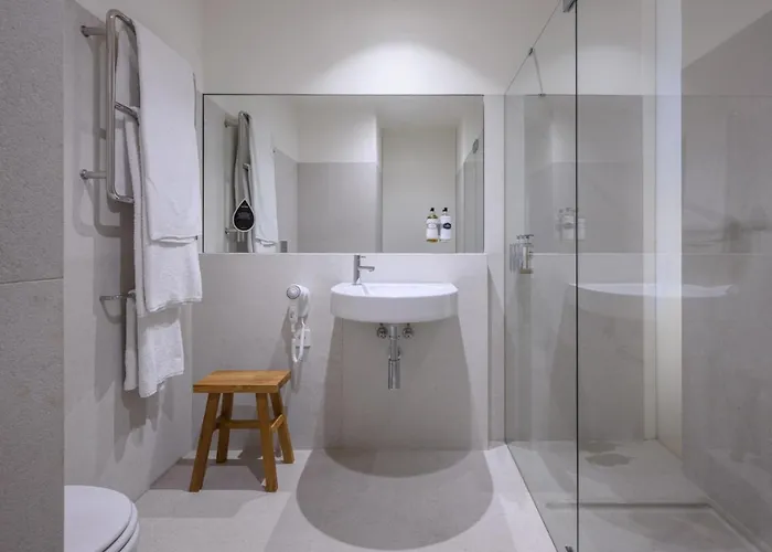 Montebelo Mosteiro De Historic