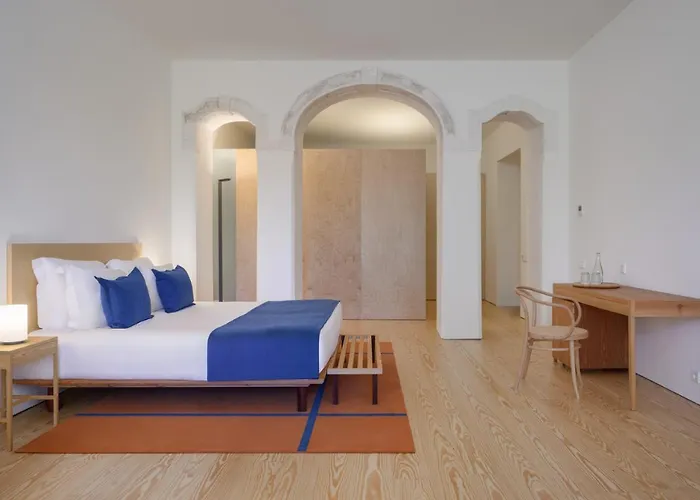 Montebelo Mosteiro De Historic Alcobaça