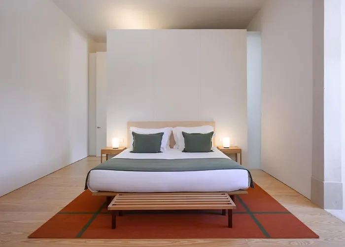 Montebelo Mosteiro De Historic Alcobaça