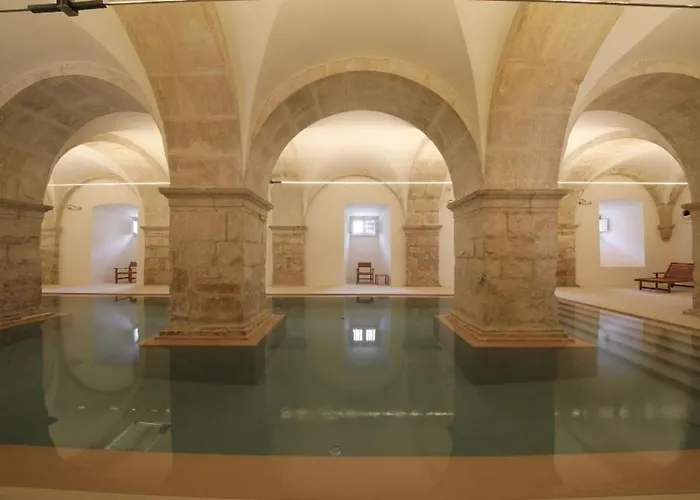 Montebelo Mosteiro De Historic Hotel Alcobaça